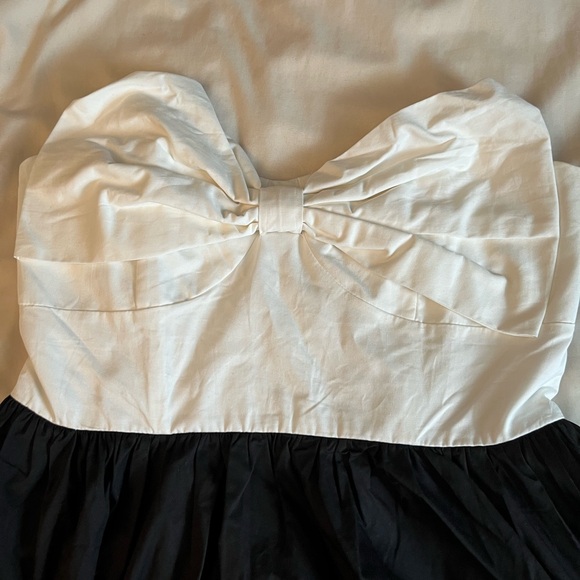 Colour block cocktail dress white bow on chest - Picture 2 of 6